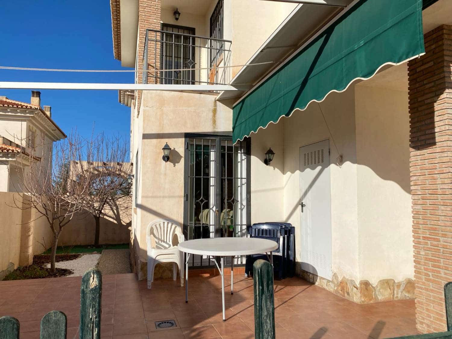 4 soverom Hus til salgs i Baza - € 208 000 (Ref: 8069861)