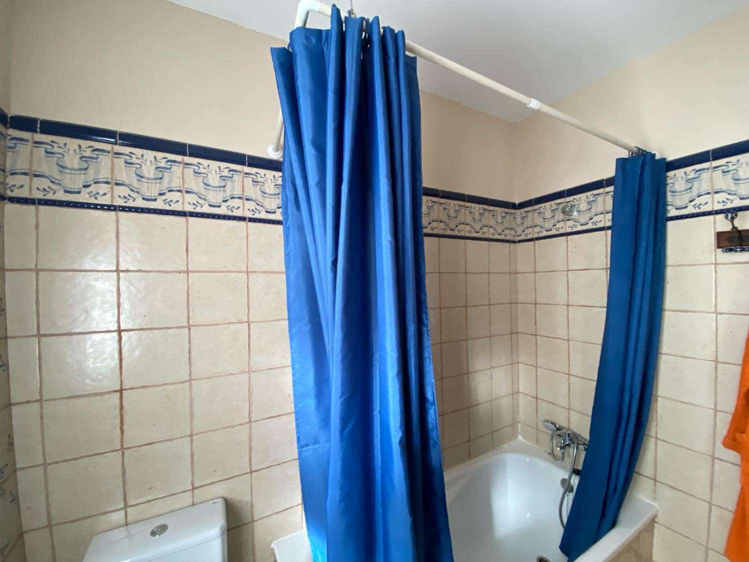 4 soverom Hus til salgs i Baza - € 208 000 (Ref: 8069861)