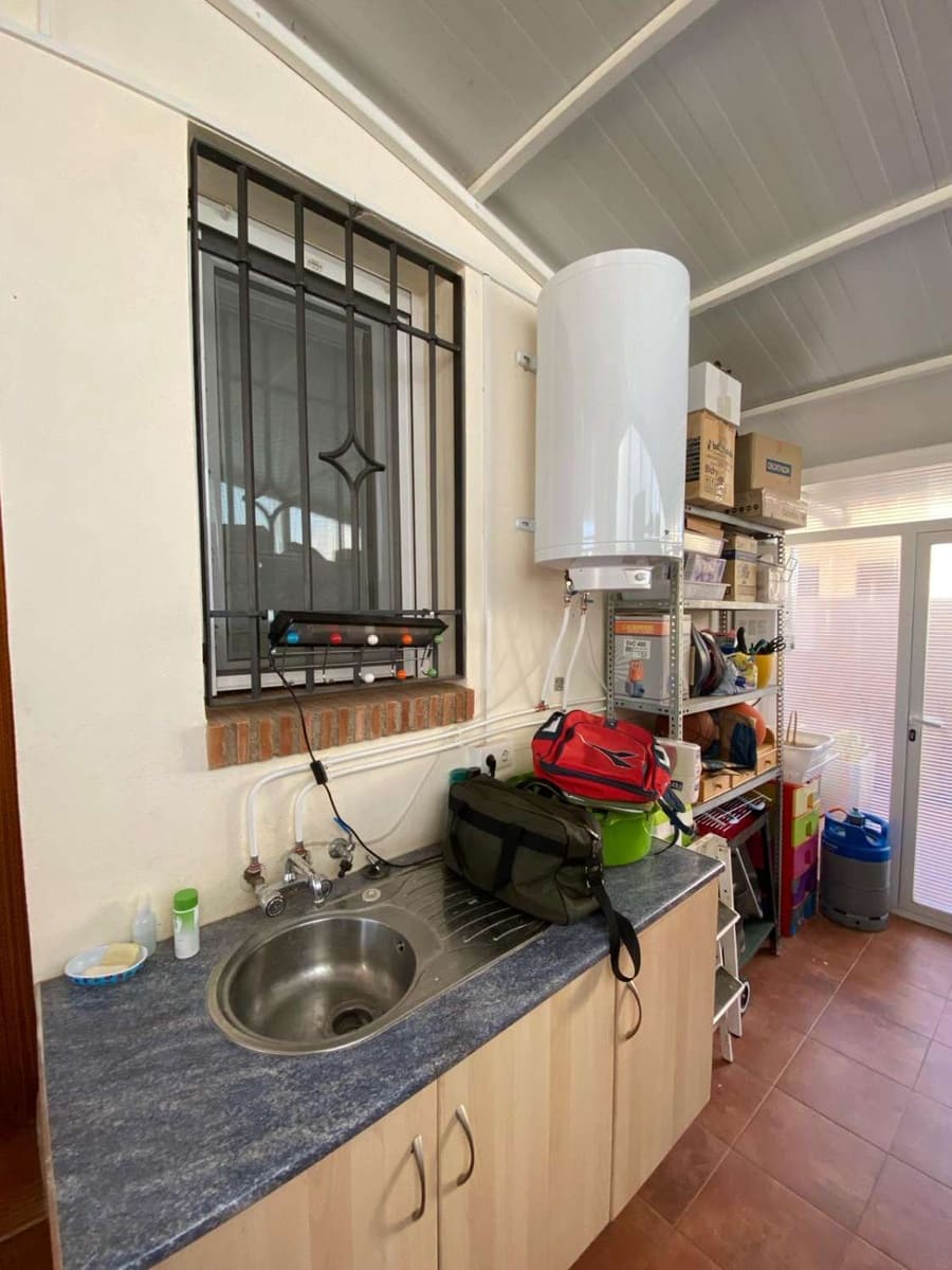 4 soverom Hus til salgs i Baza - € 208 000 (Ref: 8069861)