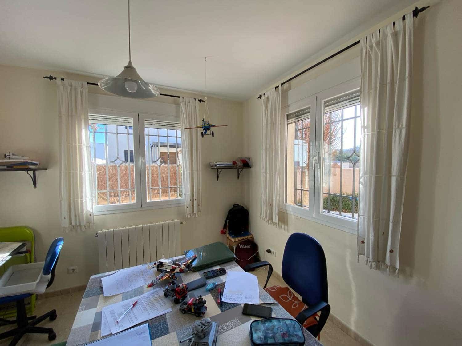 4 soverom Hus til salgs i Baza - € 208 000 (Ref: 8069861)