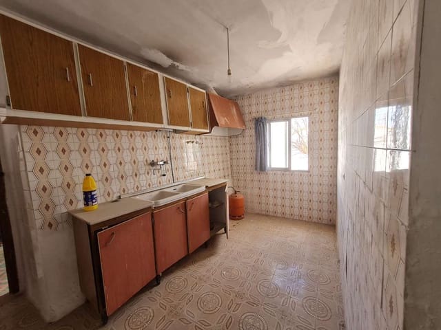 4 makuuhuone Omakotitalo myytävänä paikassa Chirivel - 74 500 € (Ref: 8070317)