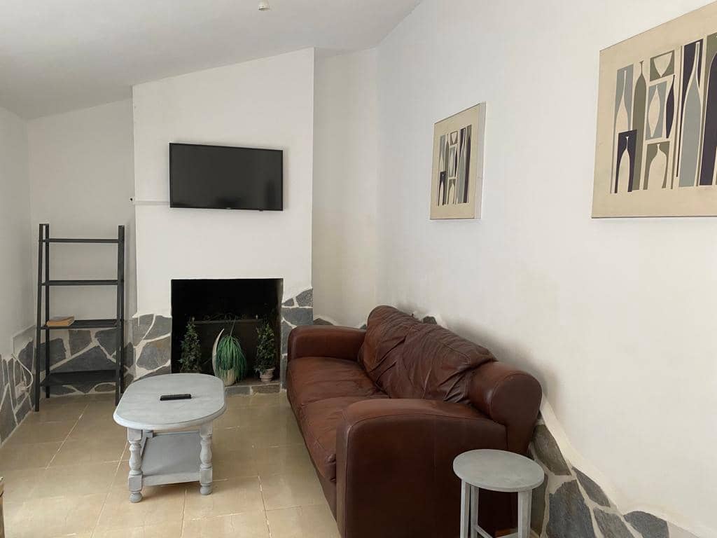 2 soveværelse Bungalow til salg i Oria med garage - € 79.995 (Ref: 8070318)