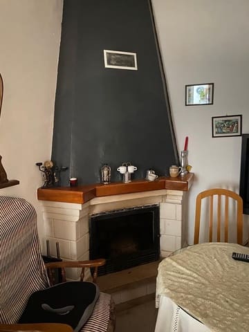 Casa de 5 habitaciones en Chirivel en venta - 97.000 € (Ref: 8070326)