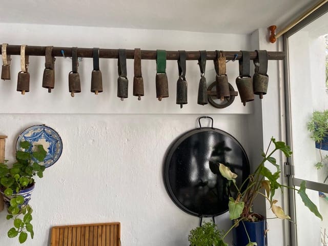 Casa de 5 habitaciones en Chirivel en venta - 97.000 € (Ref: 8070326)