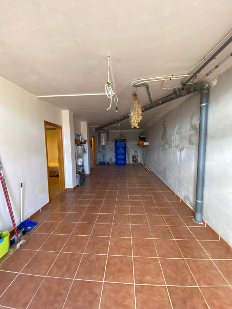 4 soveværelse Byhus til salg i Freila med garage - € 259.950 (Ref: 8070334)