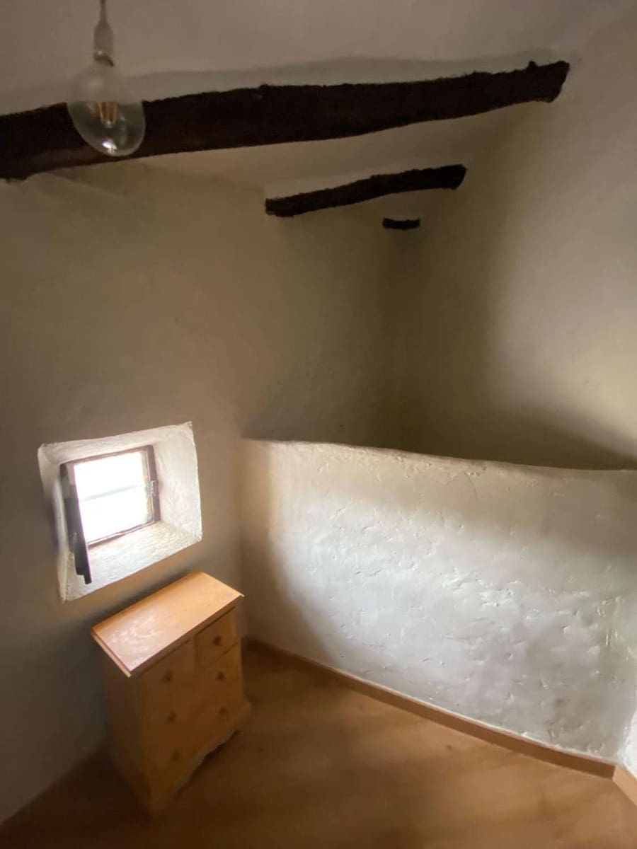 4 soverom Kjedet enebolig til salgs i Velez-Rubio - € 55 000 (Ref: 8090310)