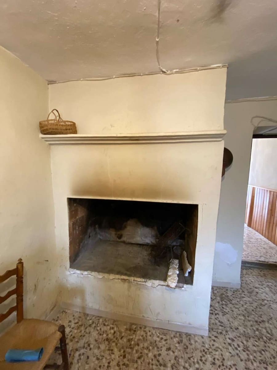 4 soverom Kjedet enebolig til salgs i Velez-Rubio - € 55 000 (Ref: 8090310)