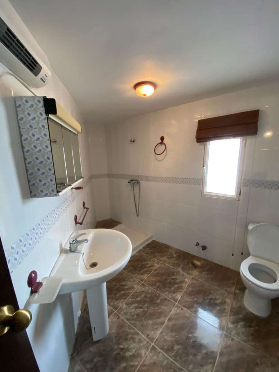 4 soverom Kjedet enebolig til salgs i Velez-Rubio - € 55 000 (Ref: 8090310)