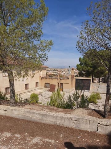 10 soveværelse Byhus til salg i Benamaurel med garage - € 400.000 (Ref: 8210984)