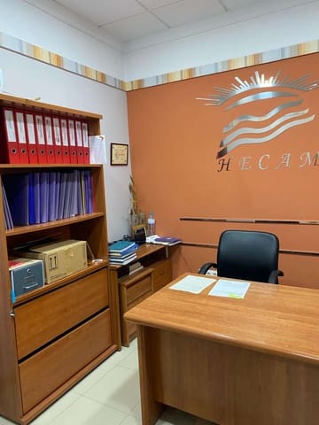 Commerciale da affittare in Vélez-Rubio - 500 € (Rif: 8210988)