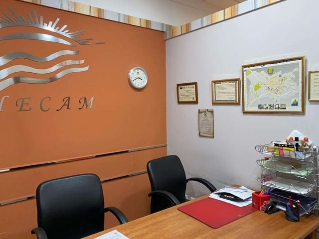 Commerciale da affittare in Vélez-Rubio - 500 € (Rif: 8210988)