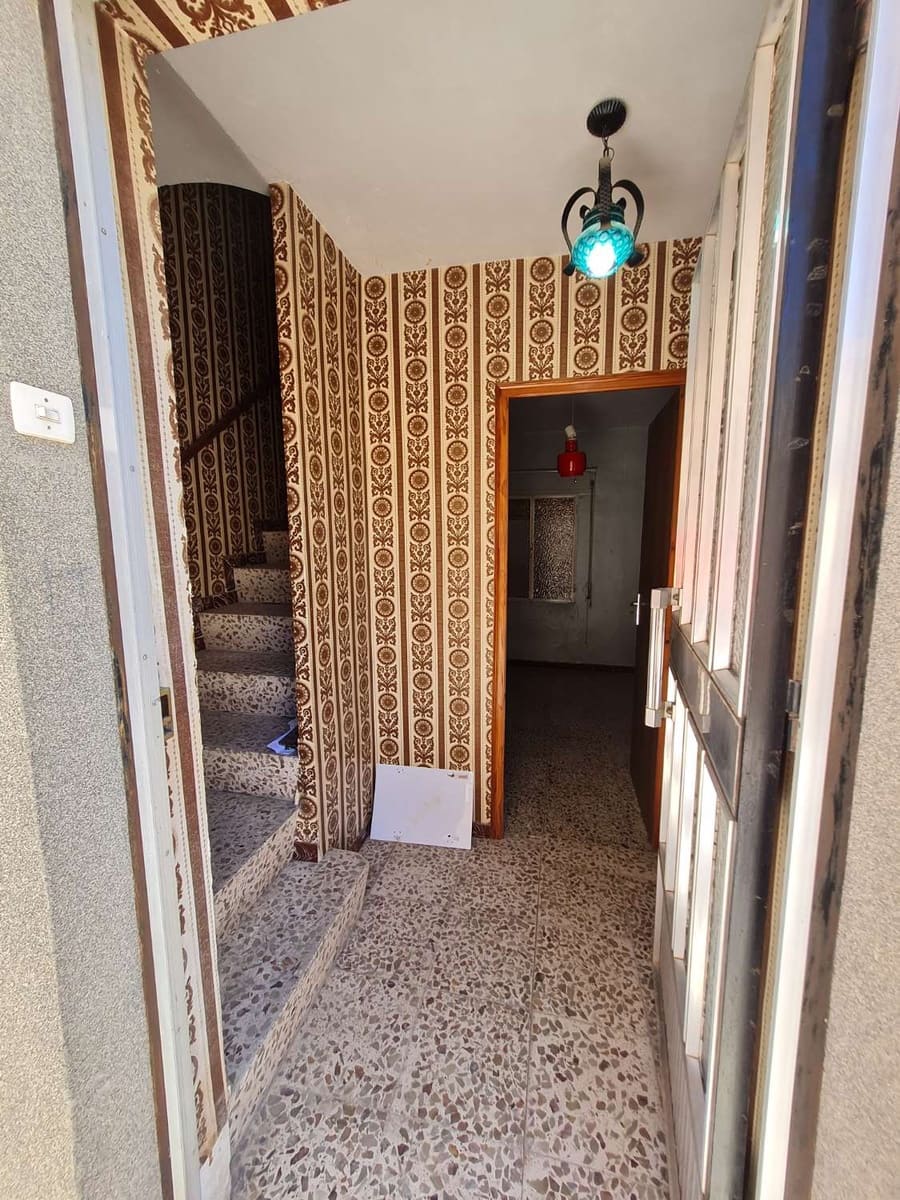 3 soveværelse Byhus til salg i Velez-Rubio - € 50.000 (Ref: 8217716)