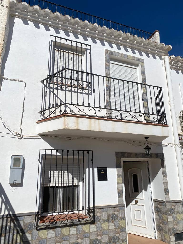 3 sovrum Radhus till salu i Velez-Blanco - 99 700 € (Ref: 8250095)