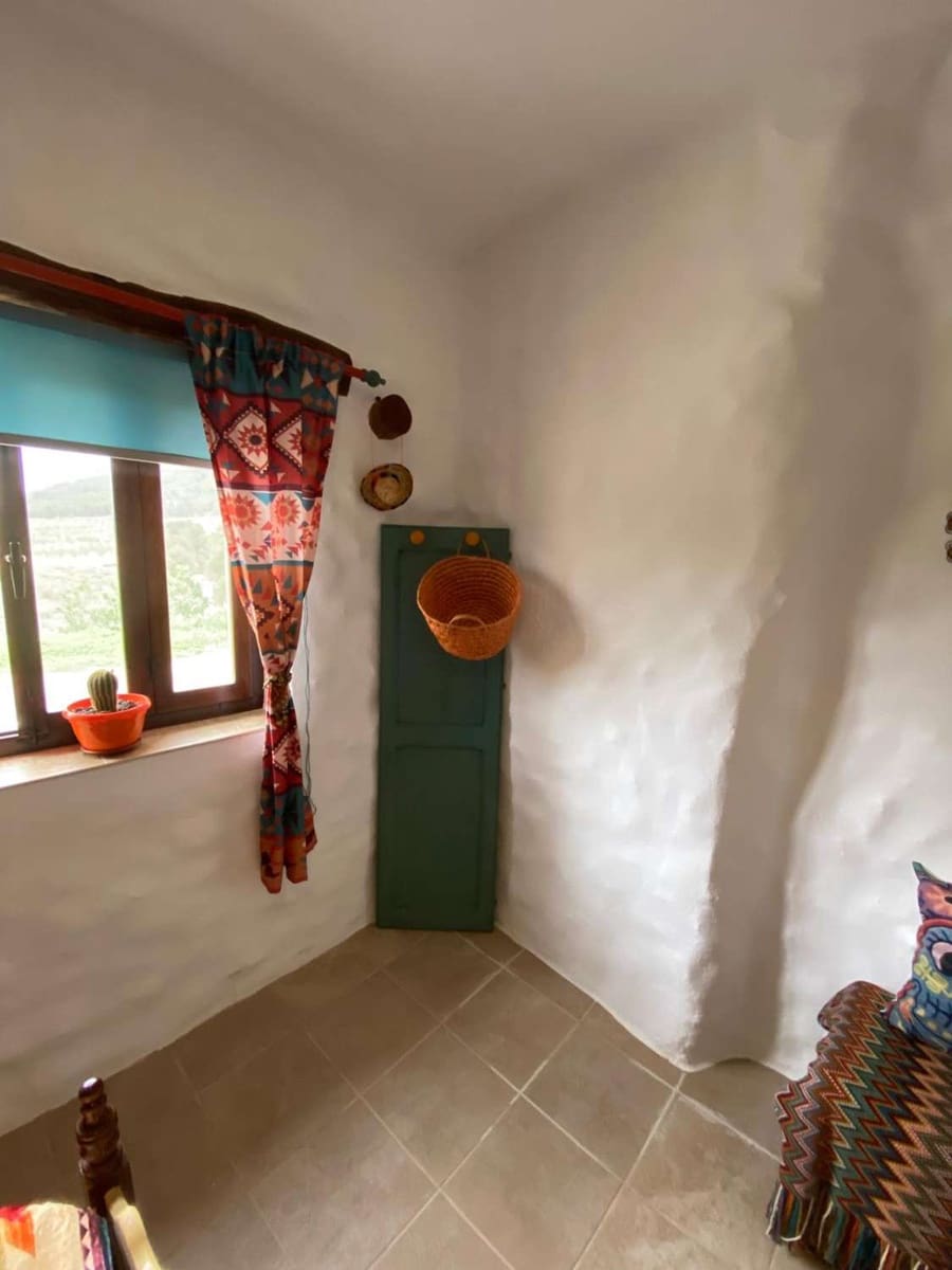 7 bedroom Townhouse for sale in Chirivel - € 280,000 (Ref: 8406997)