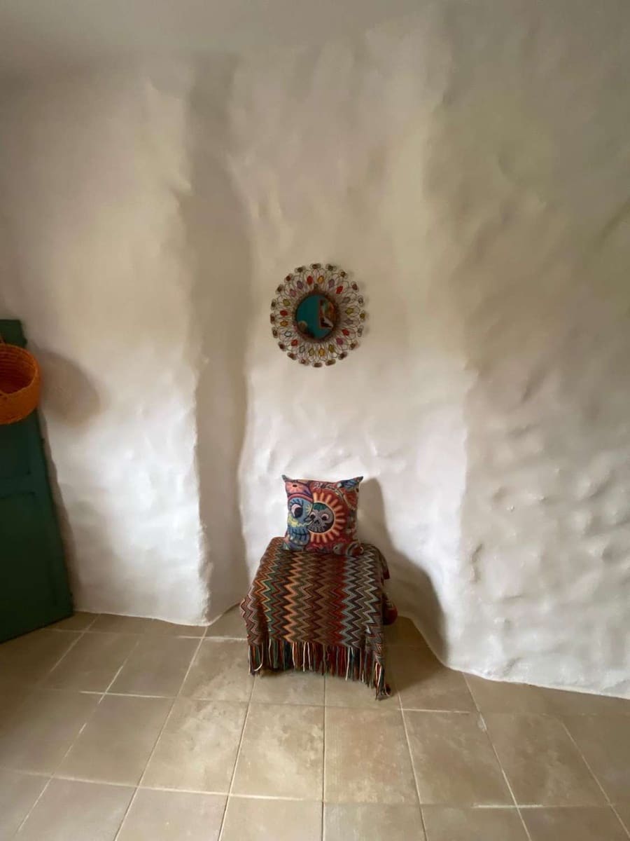 7 bedroom Townhouse for sale in Chirivel - € 280,000 (Ref: 8406997)