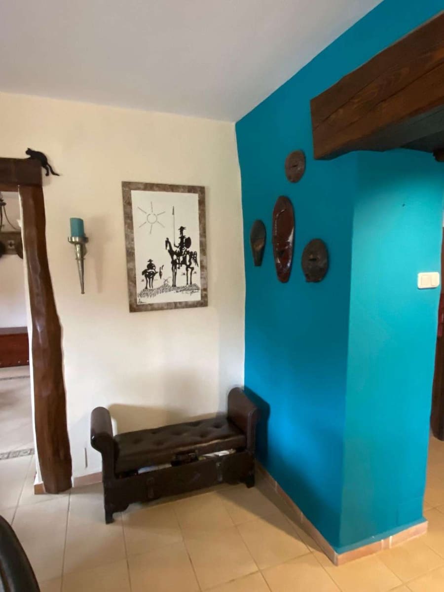 7 bedroom Townhouse for sale in Chirivel - € 280,000 (Ref: 8406997)