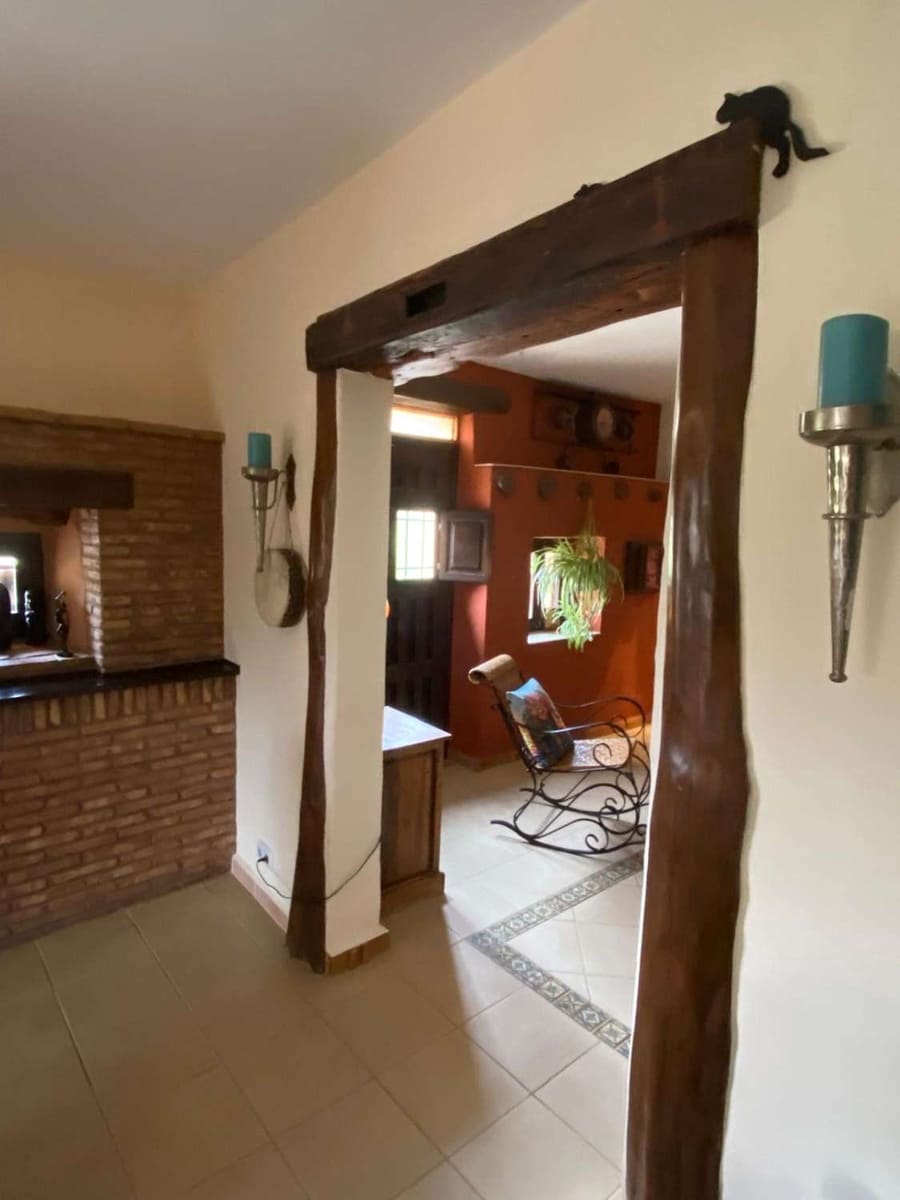 7 bedroom Townhouse for sale in Chirivel - € 280,000 (Ref: 8406997)