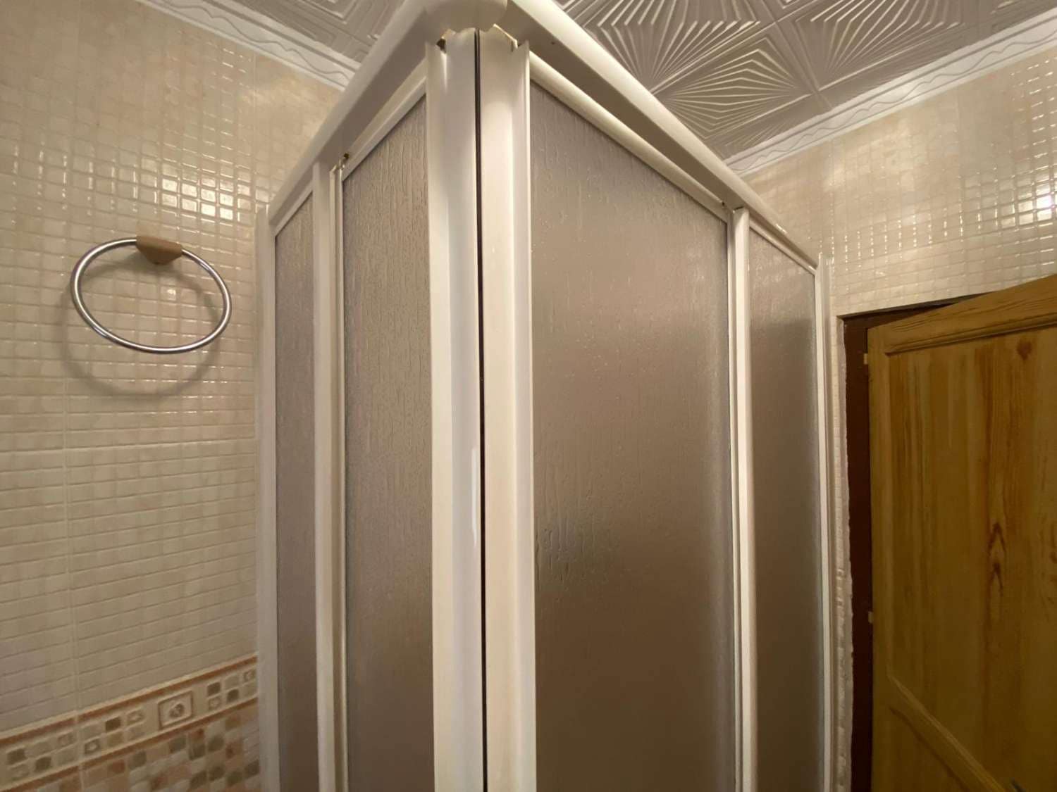 3 soveværelse Byhus til salg i Maria med garage - € 60.000 (Ref: 8406998)