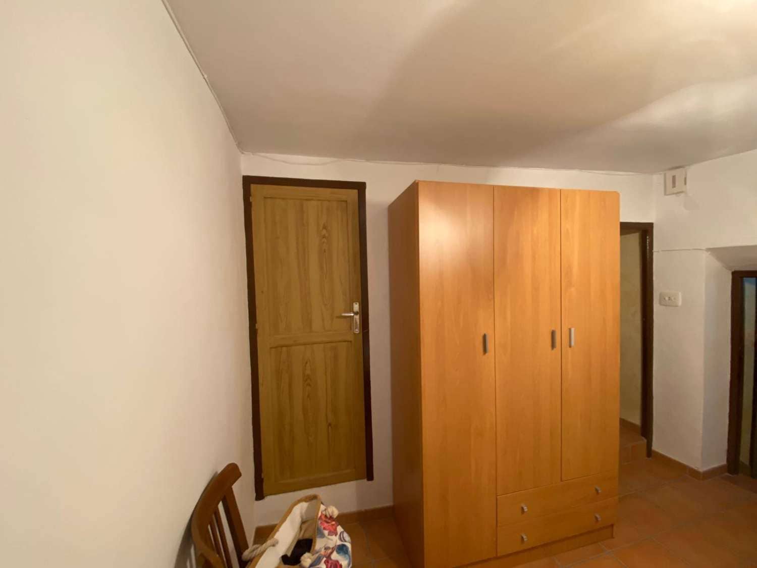 3 soveværelse Byhus til salg i Maria med garage - € 60.000 (Ref: 8406998)