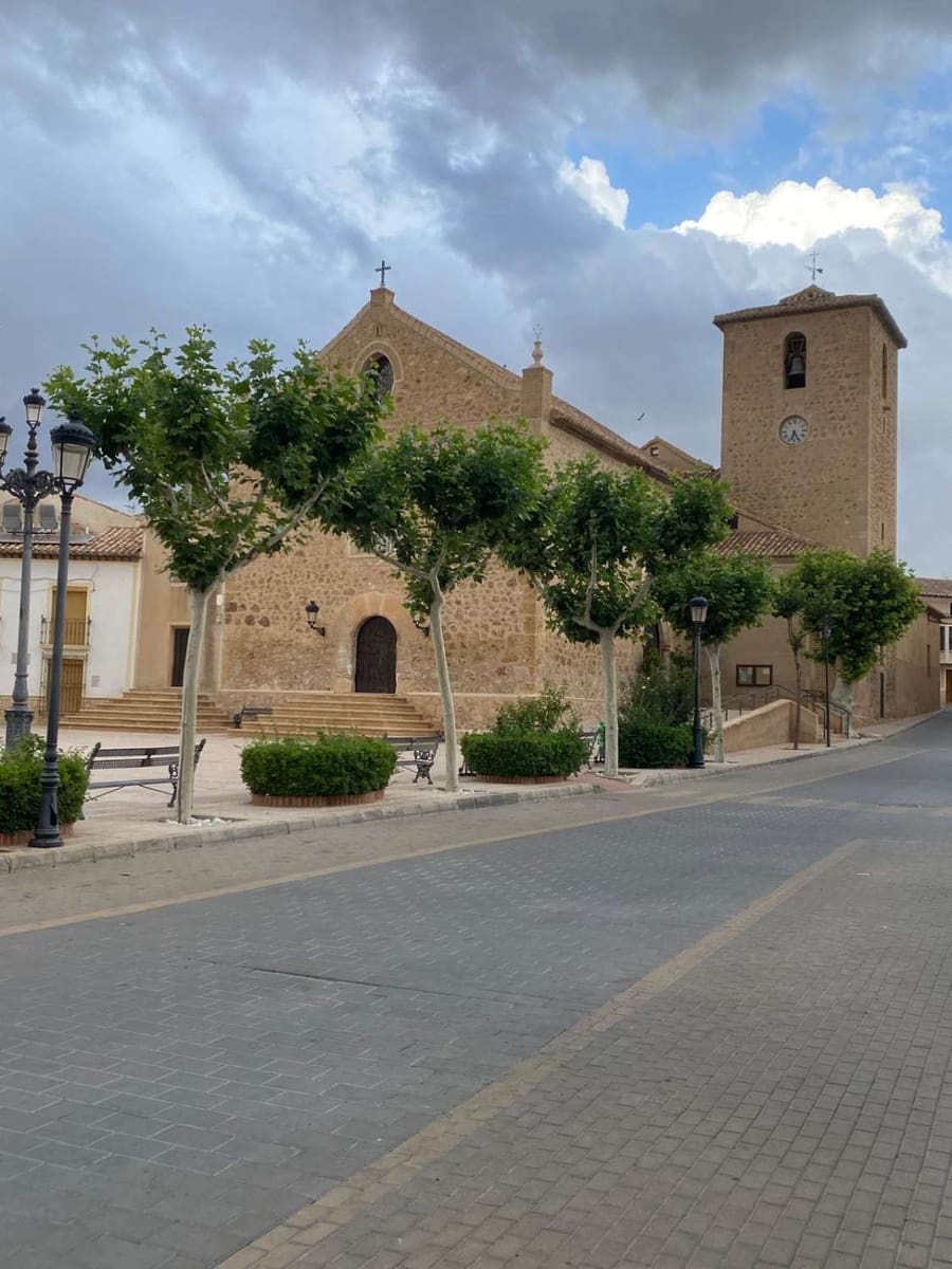 3 soveværelse Byhus til salg i Maria med garage - € 60.000 (Ref: 8406998)