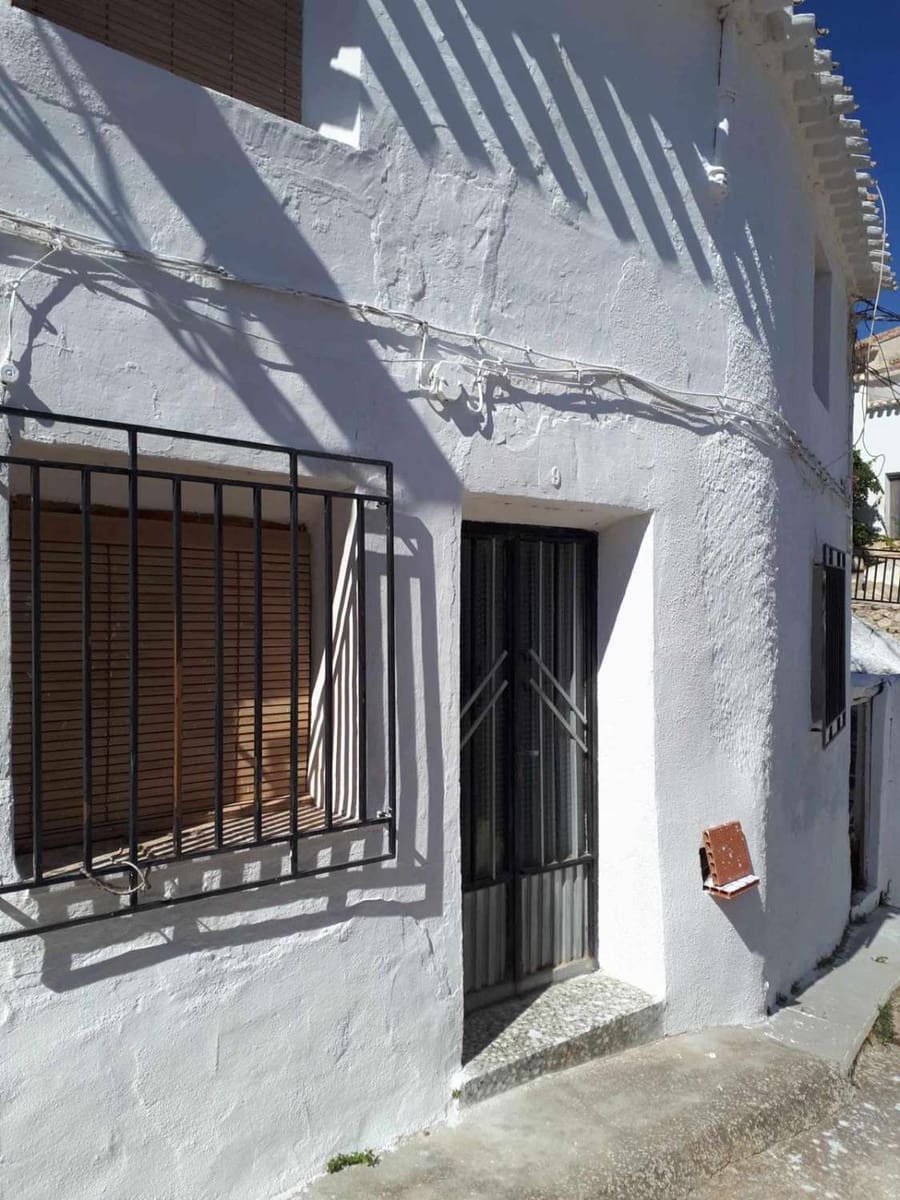 4 soveværelse Byhus til salg i Velez-Blanco med garage - € 49.500 (Ref: 8475844)