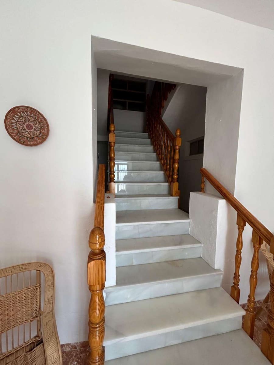 5 soverom Hus til salgs i Oria - € 80 000 (Ref: 8484464)