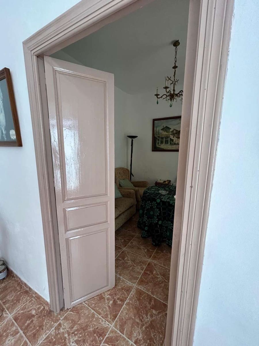 5 soverom Hus til salgs i Oria - € 80 000 (Ref: 8484464)