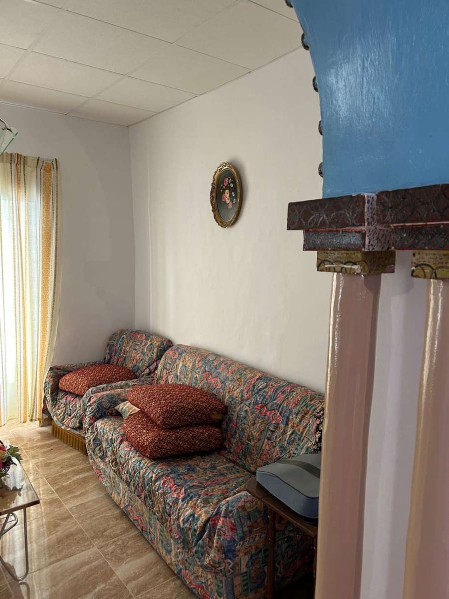 5 soverom Hus til salgs i Oria - € 80 000 (Ref: 8484464)