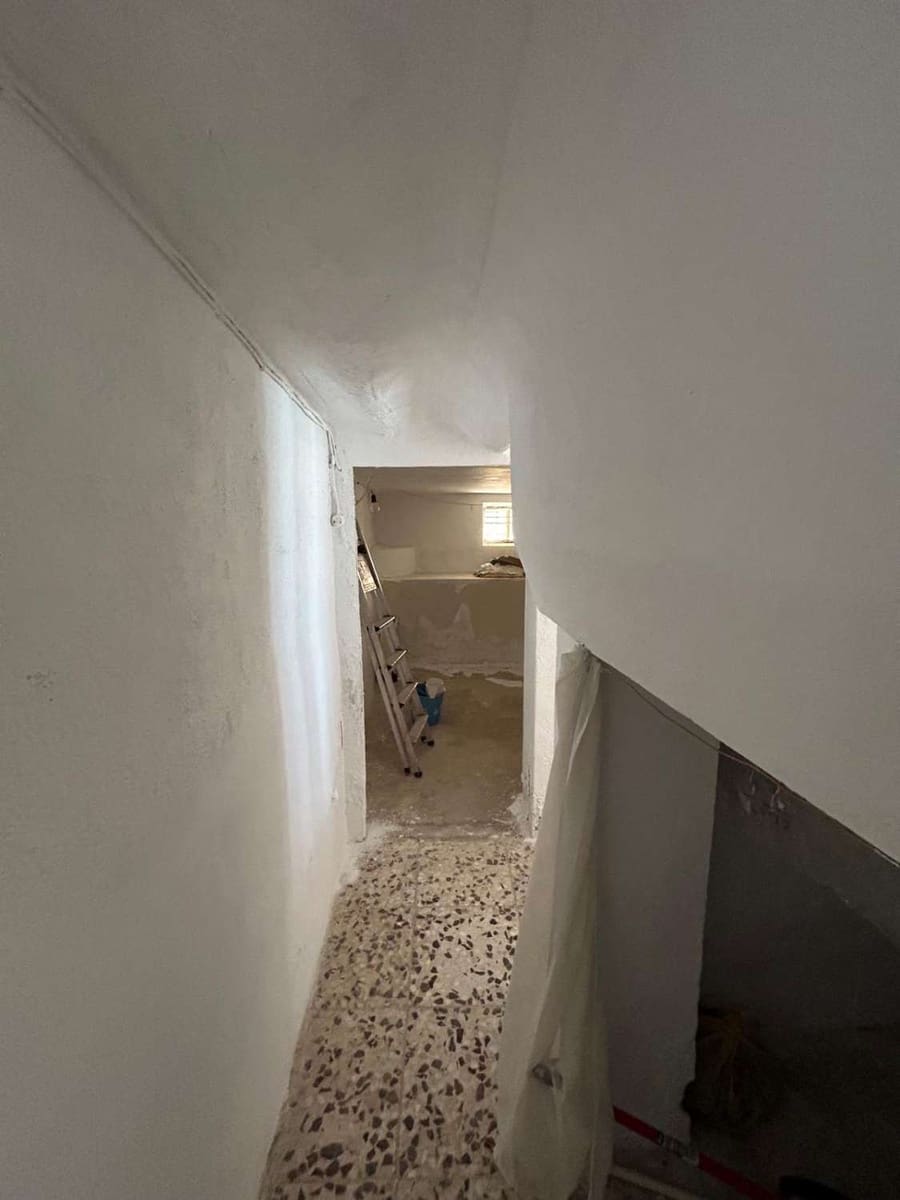 5 soverom Hus til salgs i Oria - € 80 000 (Ref: 8484464)