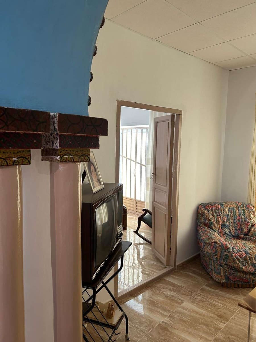 5 soverom Hus til salgs i Oria - € 80 000 (Ref: 8484464)