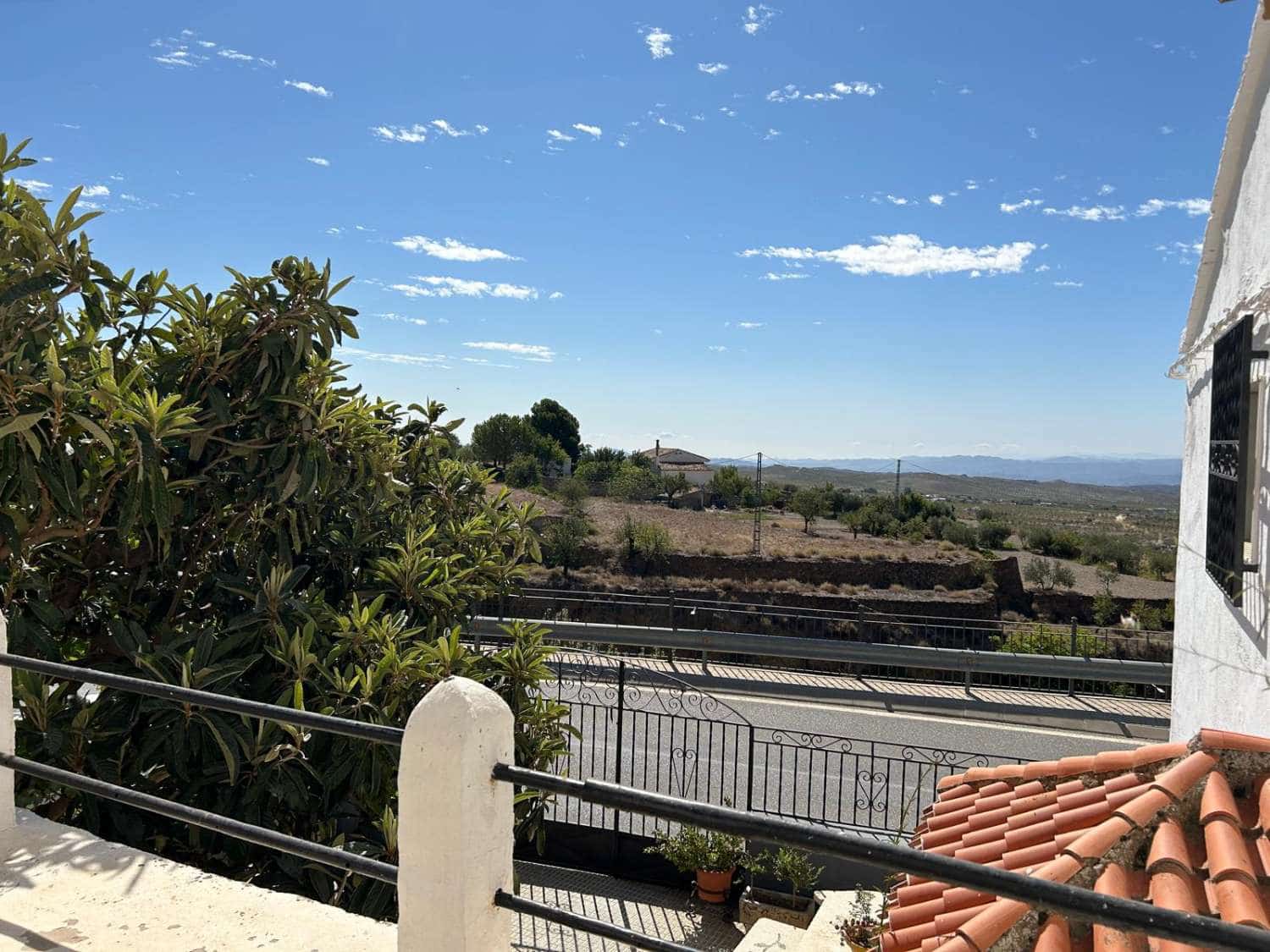 5 soverom Hus til salgs i Oria - € 80 000 (Ref: 8484464)