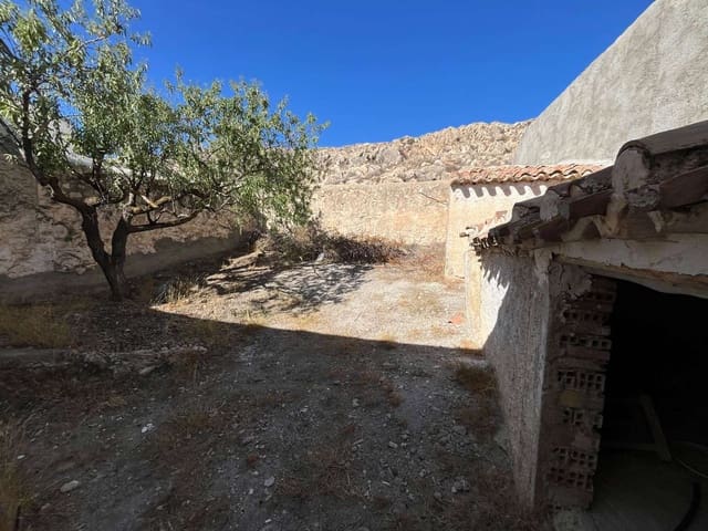 3 slaapkamer Huis te koop in Vélez-Blanco - € 47.500 (Ref: 8541975)