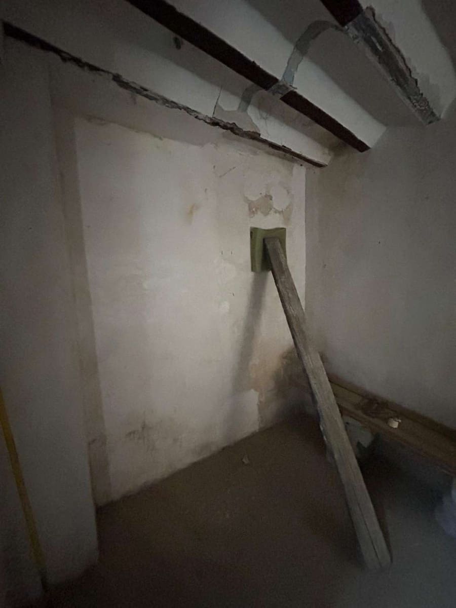 4 soveværelse Byhus til salg i Velez-Rubio - € 49.995 (Ref: 8552560)