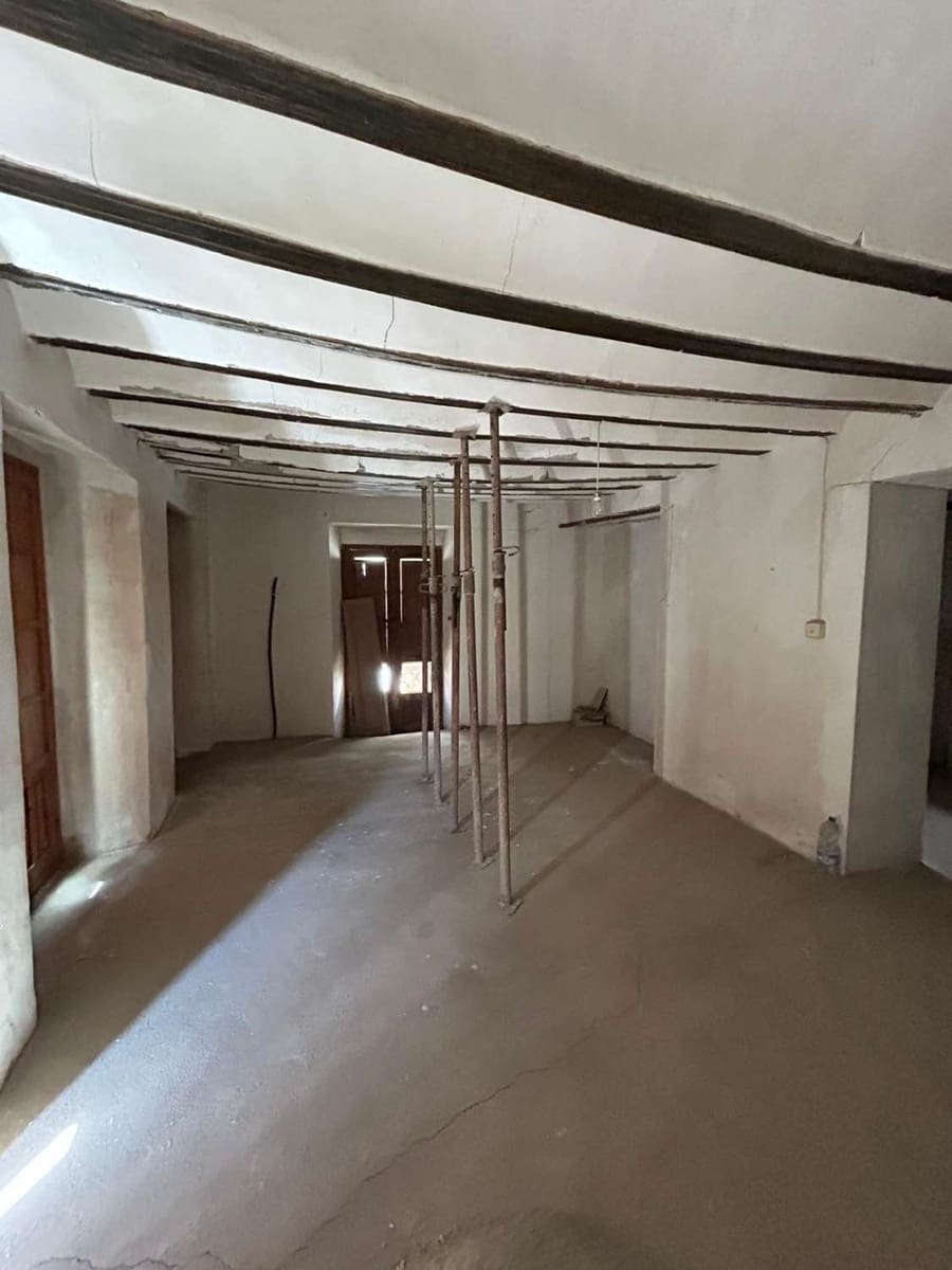 4 soveværelse Byhus til salg i Velez-Rubio - € 49.995 (Ref: 8552560)