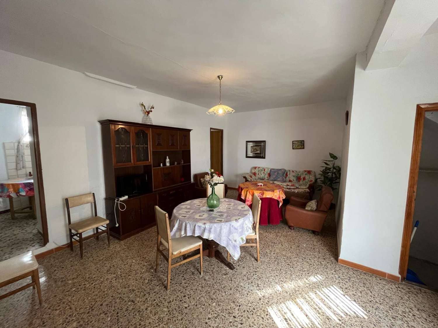 5 soveværelse Byhus til salg i Velez-Blanco - € 72.000 (Ref: 8568002)