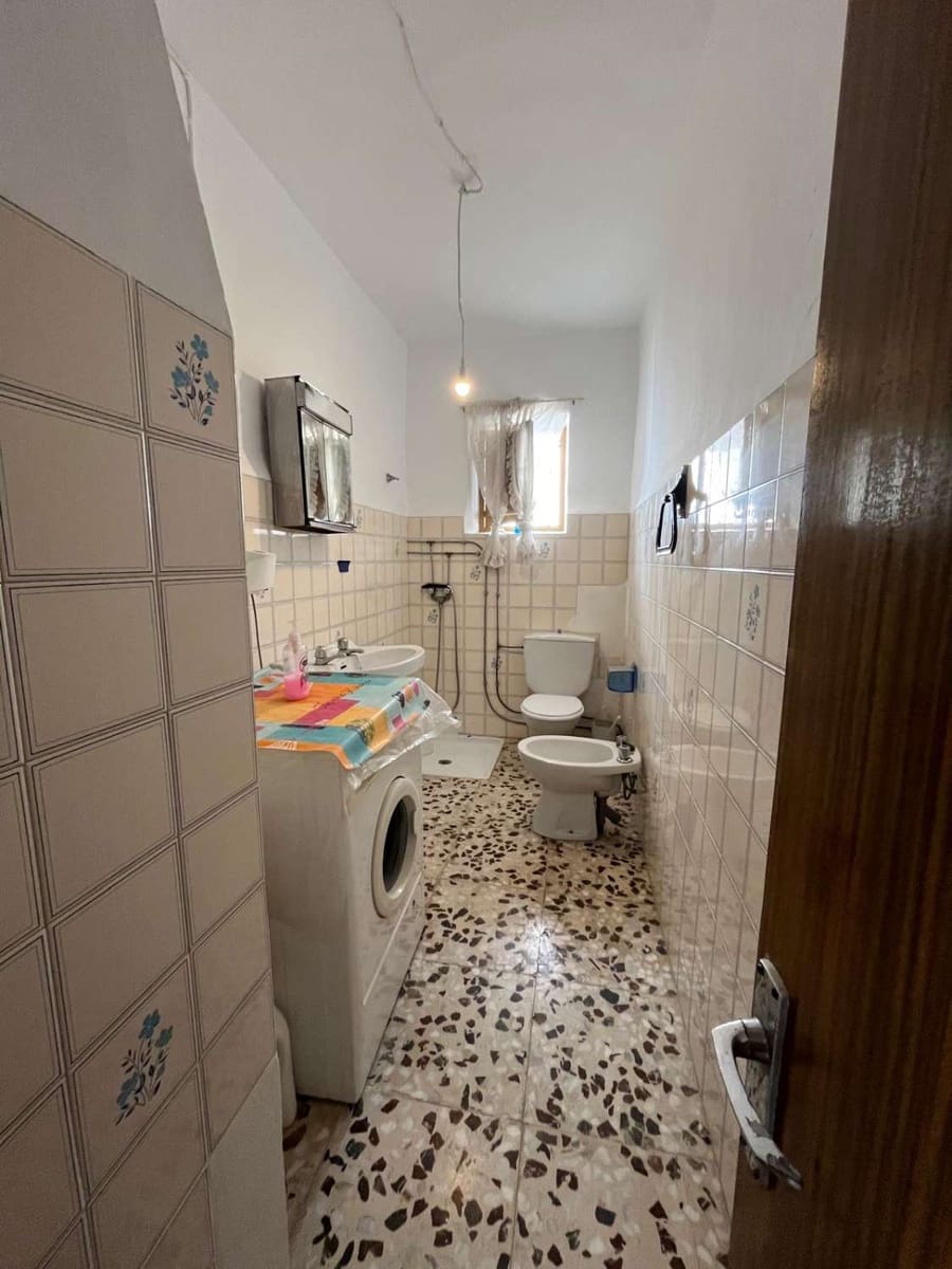 5 soveværelse Byhus til salg i Velez-Blanco - € 72.000 (Ref: 8568002)