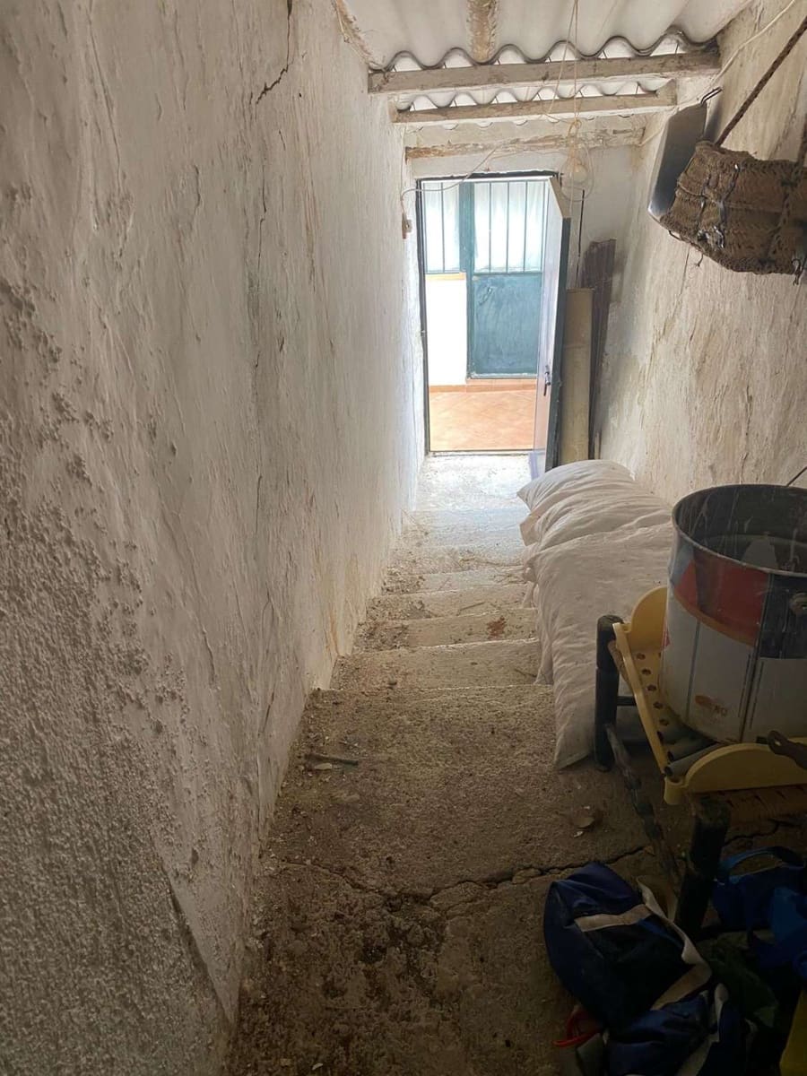 5 slaapkamer Huis te koop in Velez-Blanco - € 75.000 (Ref: 8597114)