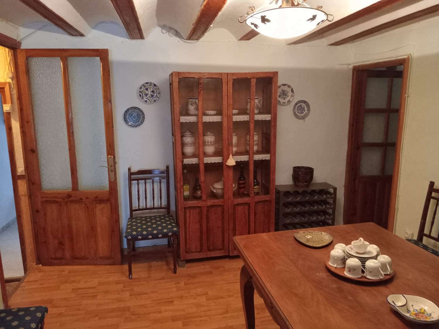 5 slaapkamer Huis te koop in Velez-Blanco - € 75.000 (Ref: 8597114)