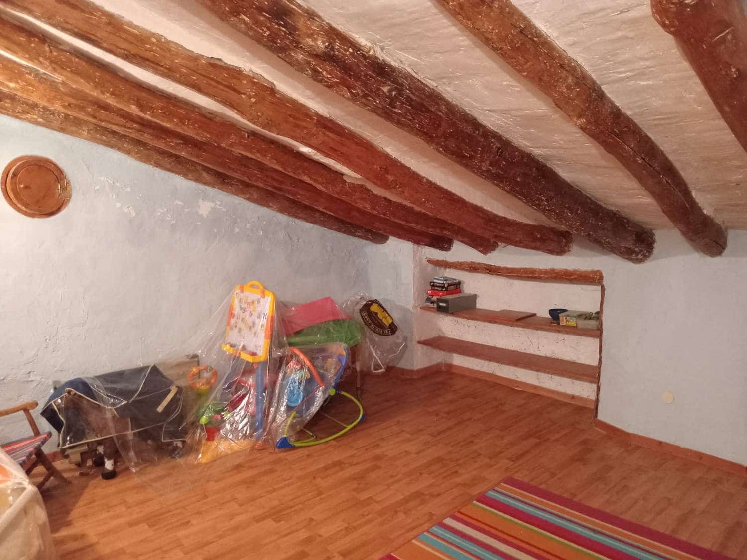 5 slaapkamer Huis te koop in Velez-Blanco - € 75.000 (Ref: 8597114)