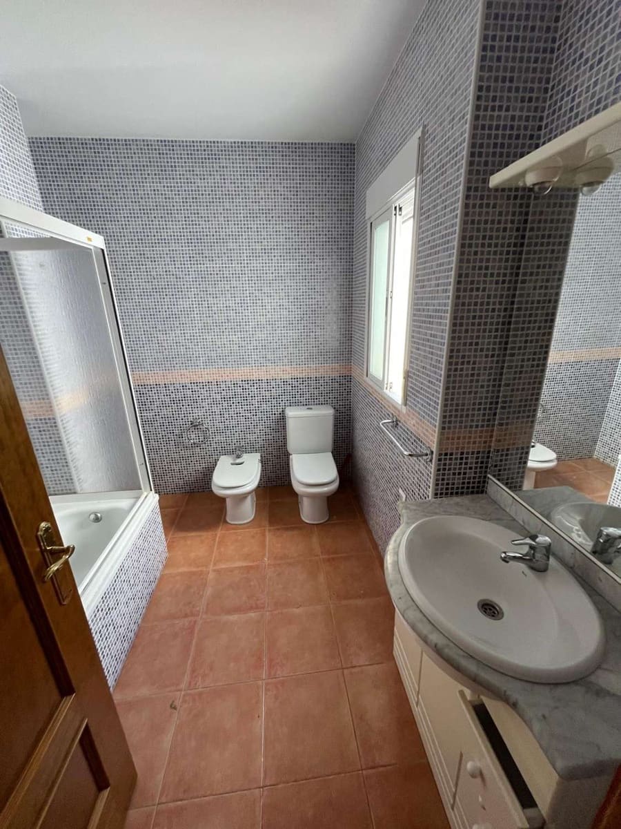 3 bedroom Townhouse for sale in Velez-Blanco - € 133,000 (Ref: 8692855)