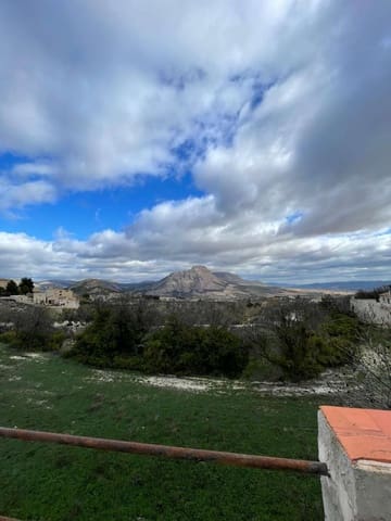 3 soverom Hus til salgs i Vélez-Blanco - € 22 000 (Ref: 8754121)