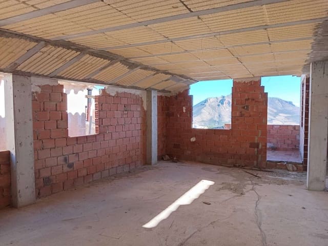 3 slaapkamer Penthouse te koop in Vélez-Blanco - € 45.000 (Ref: 8813817)