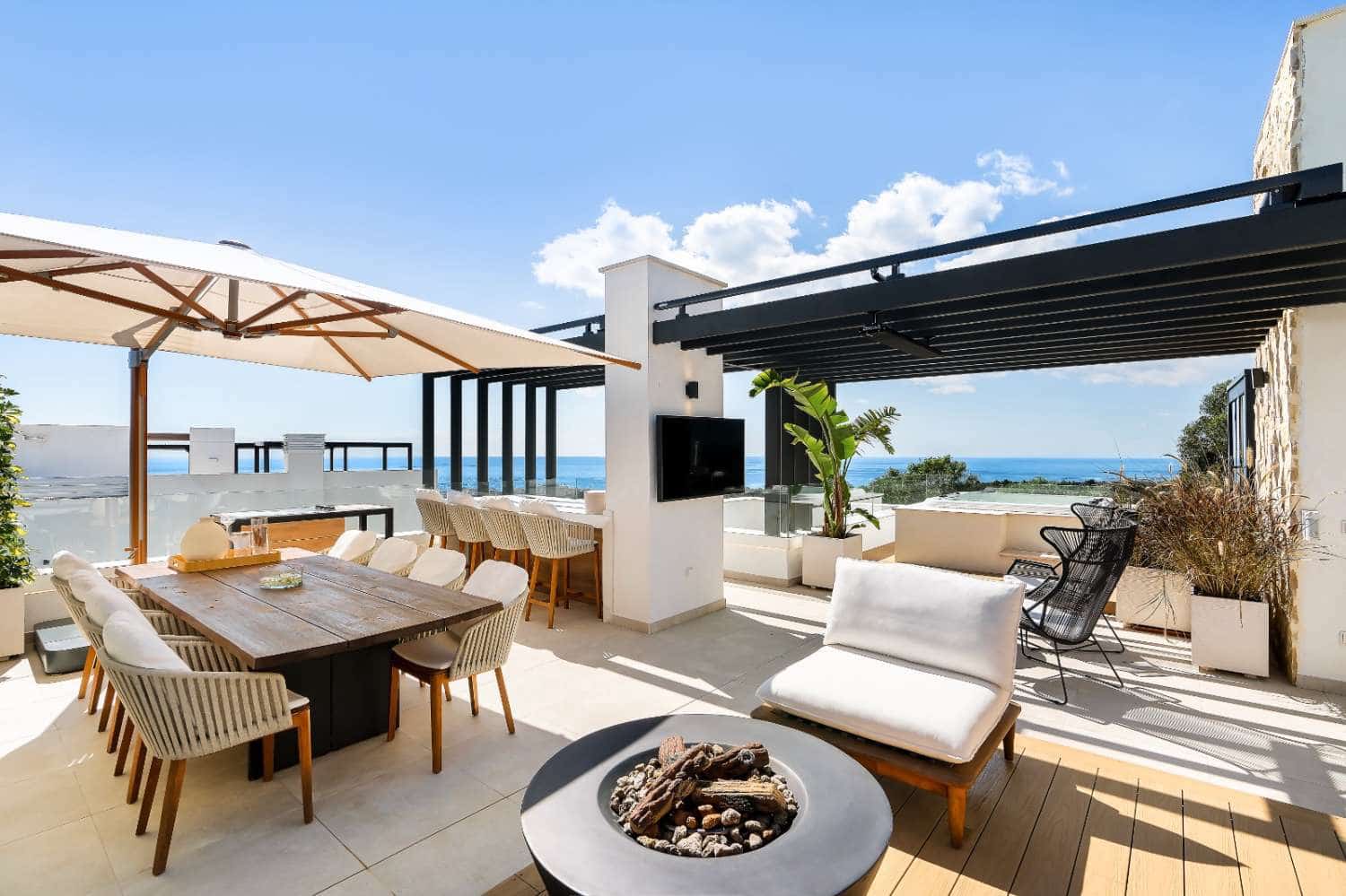 Chalet de 4 habitaciones en Marbella en venta con garaje - 3.650.000 € (Ref: 8902010)