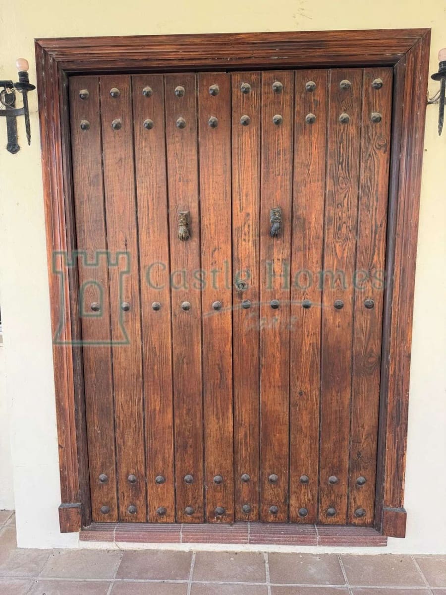 5 soveværelse Villa til salg i El Puerto de Santa Maria med swimmingpool - € 900.000 (Ref: 8905115)