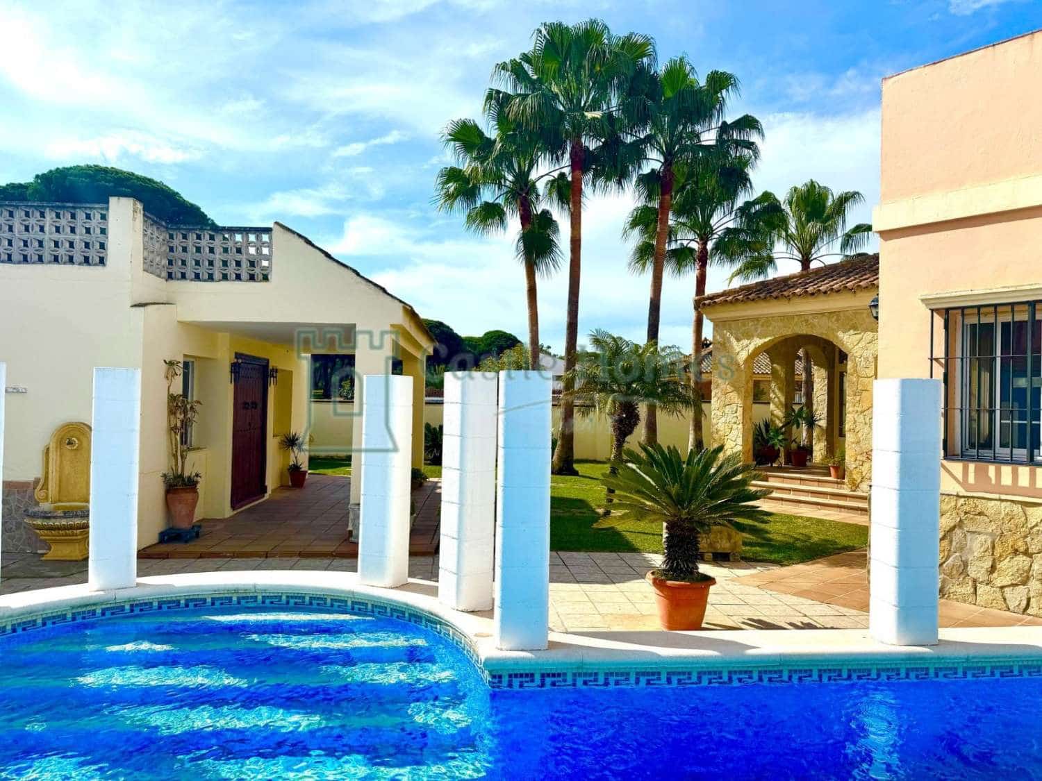 5 soveværelse Villa til salg i El Puerto de Santa Maria med swimmingpool - € 900.000 (Ref: 8905115)