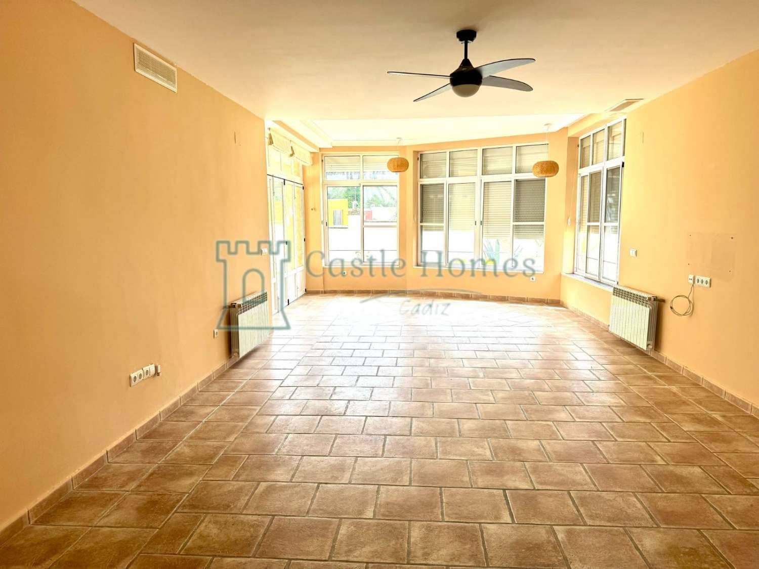 5 soveværelse Villa til salg i El Puerto de Santa Maria med swimmingpool - € 900.000 (Ref: 8905115)