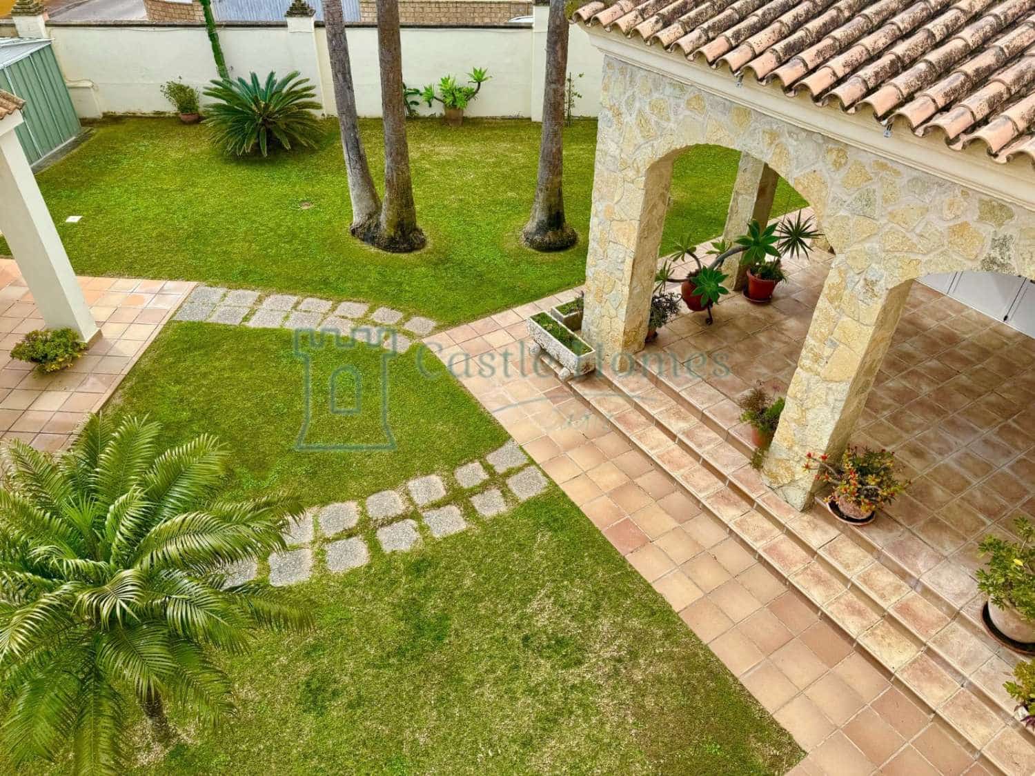 5 soveværelse Villa til salg i El Puerto de Santa Maria med swimmingpool - € 900.000 (Ref: 8905115)