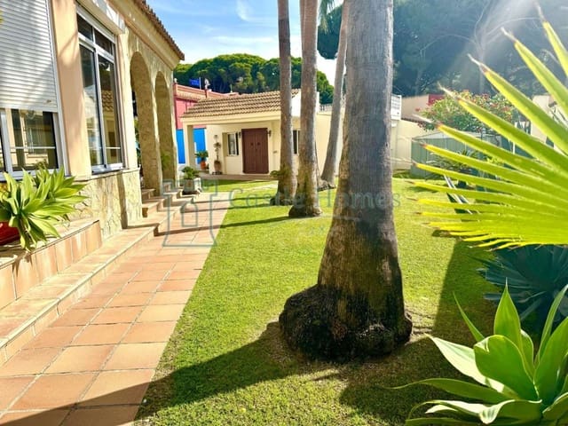 5 sypialnia Willa na sprzedaż w El Puerto de Santa María z basenem - 900 000 € (Ref: 8905115)