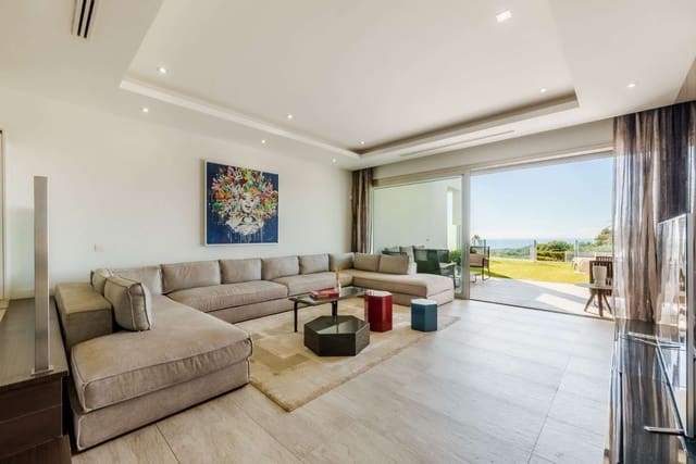 3 sovrum Hus till salu i Bahía de Marbella, Marbella med pool - 2 300 000 € (Ref: 8905116)