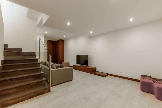 3 sovrum Hus till salu i Bahía de Marbella, Marbella med pool - 2 300 000 € (Ref: 8905116)